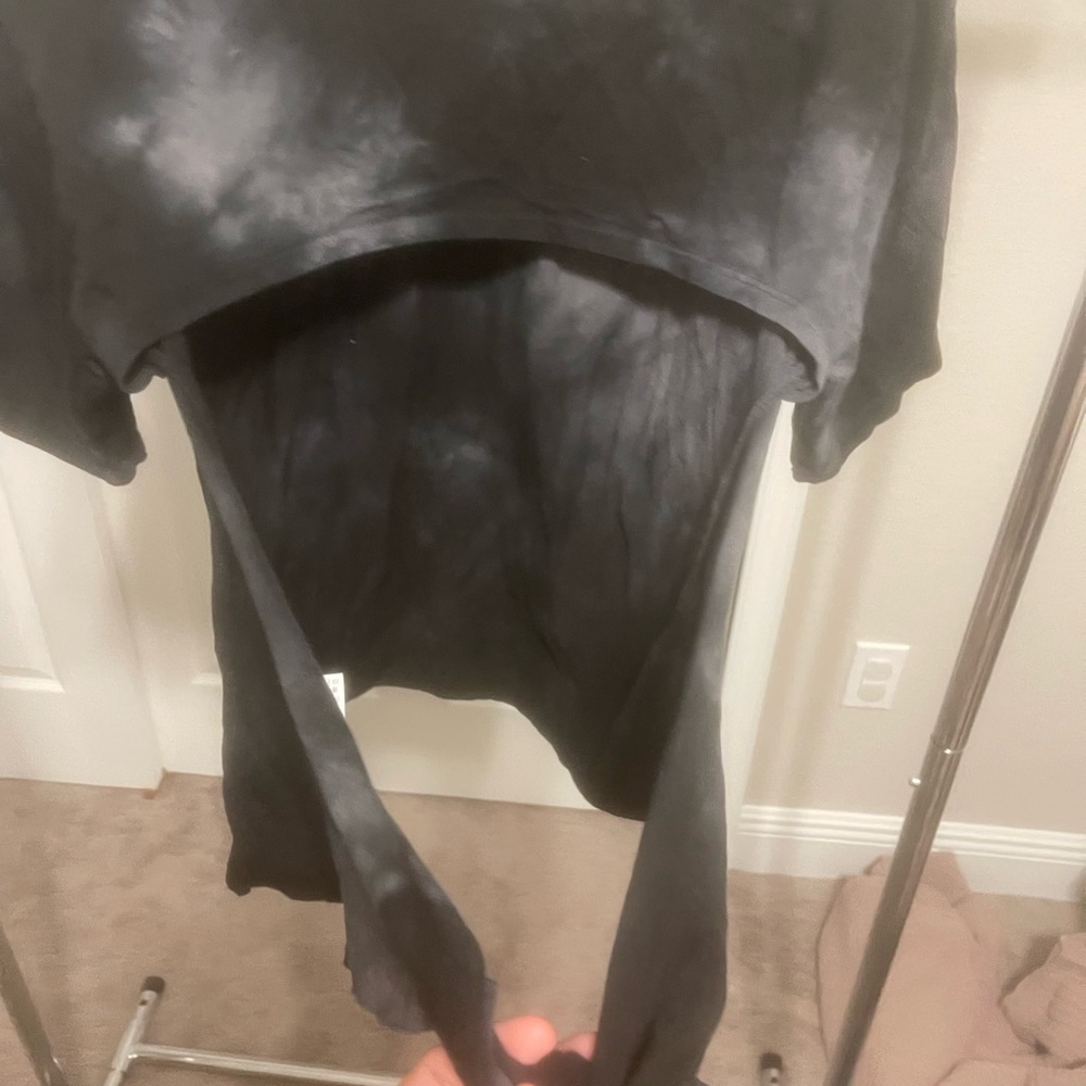 Open back cropped top - Picture 5 of 6